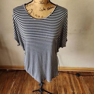 Liv & Piper Gray & Black Striped Racerback Scoop Back Short Sleeve Blous…